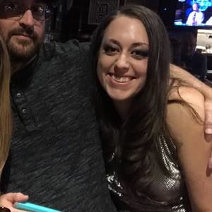 Meet your Posher, Angela